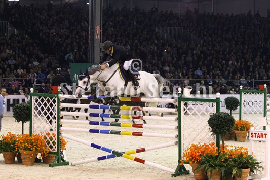 ARIOLDI R_XX_MILANO_2010_SS3_2196.jpg